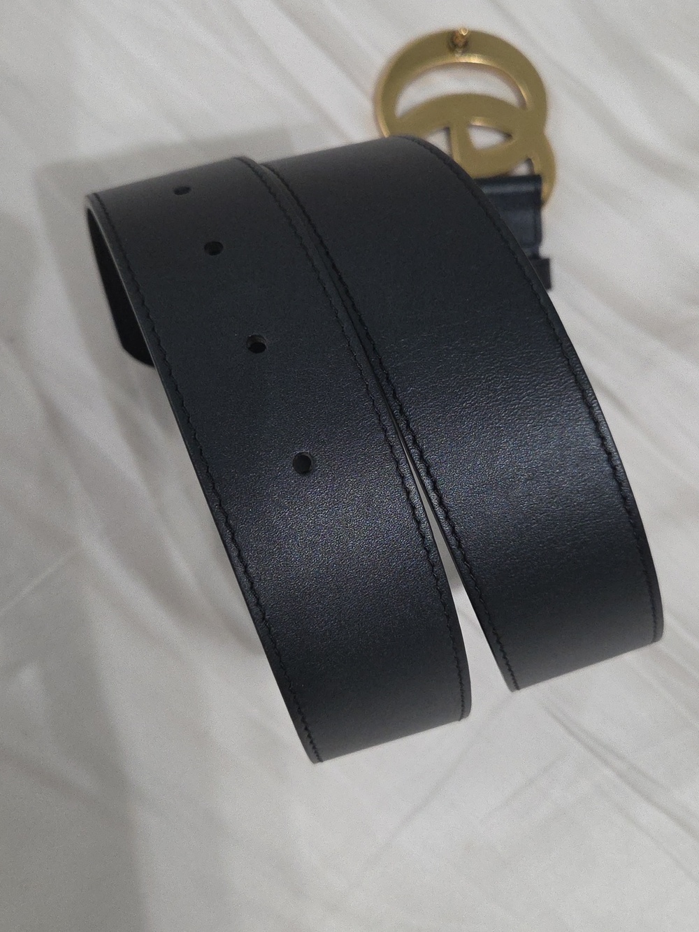 Gucci Marmont Black Leather Belt with Gold Double G Buckle - Picture 16 of 16